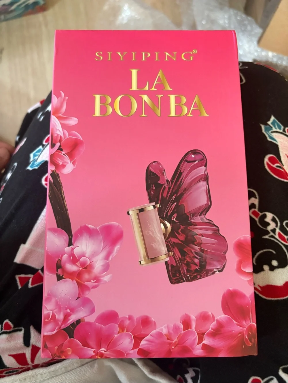 La Bonba  Women Makeup Gift Set - Pink